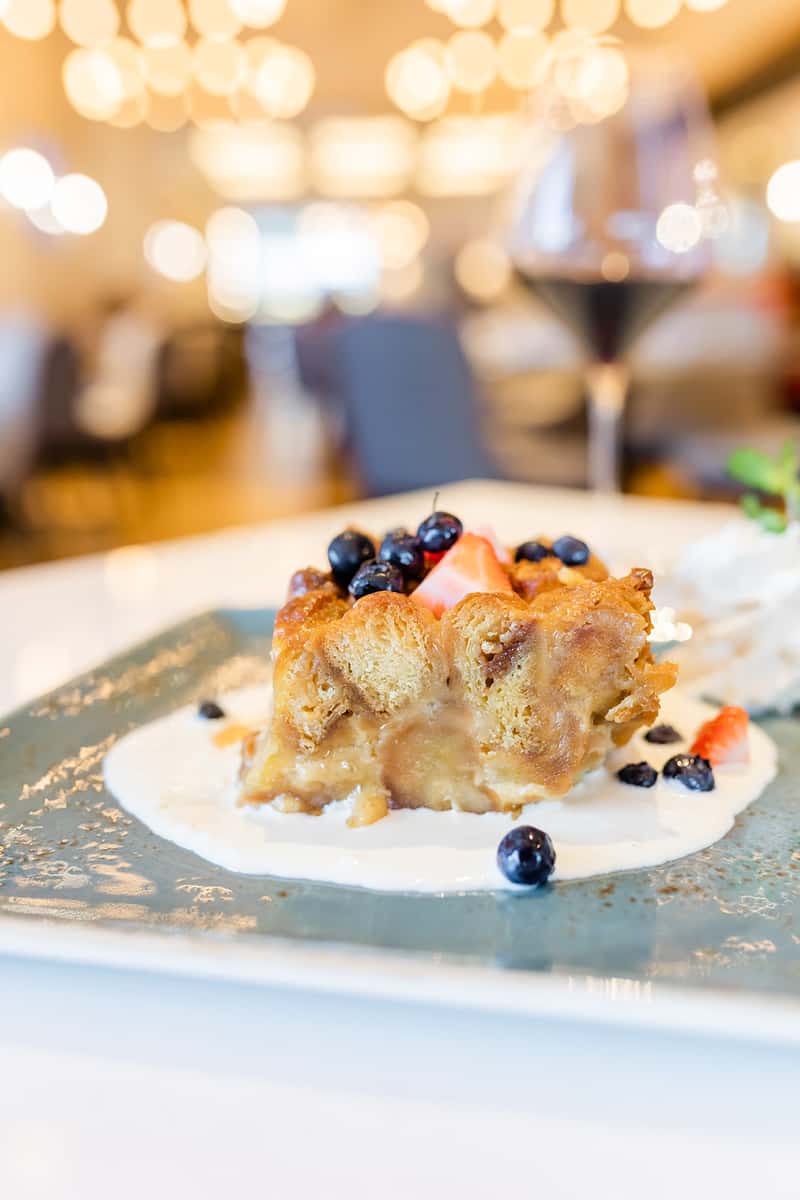 Resplend EYE PUDDING13本+ FACE PUDDING6本 Wild Berry Bread Puddin' - State Fare Kitchen & Bar - Southern