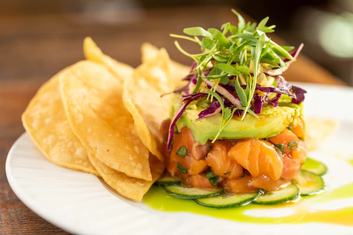 **Salmon Poke