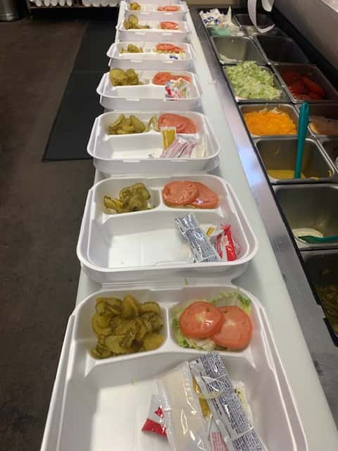 Hamburger 1/2 lb with Chips
