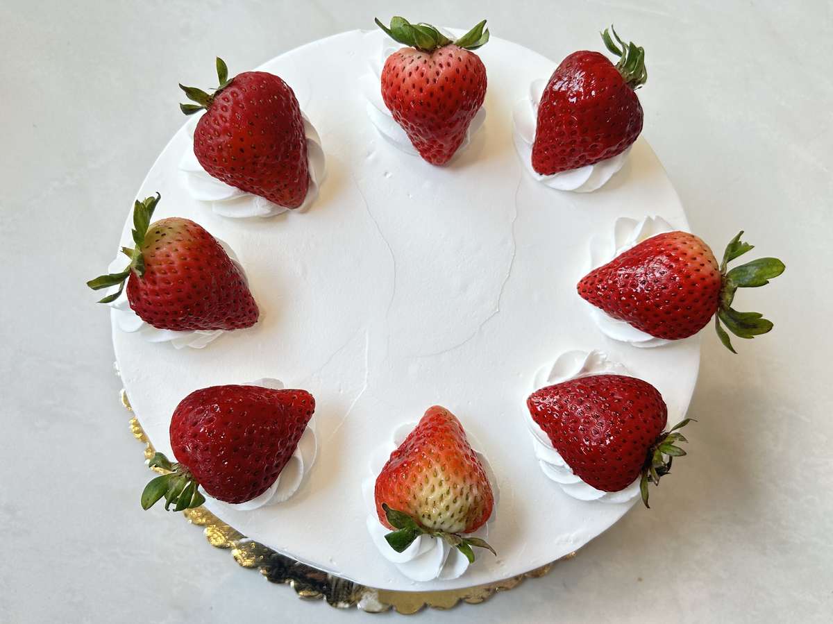 Strawberry Shortcake - Hamada-Ya Bakery - Japanese Restaurant in