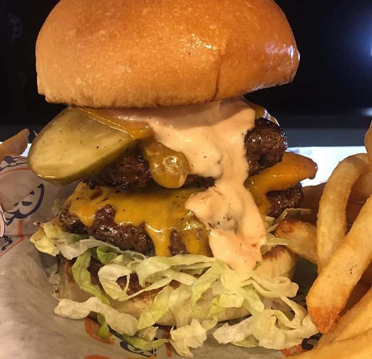 BUNTSY BURGER