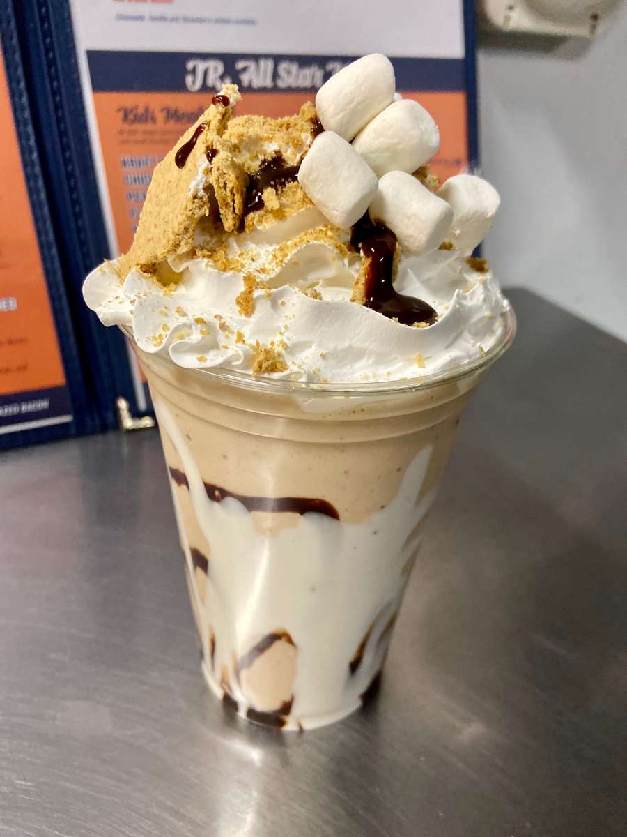 CAMPFIRE S'MORES