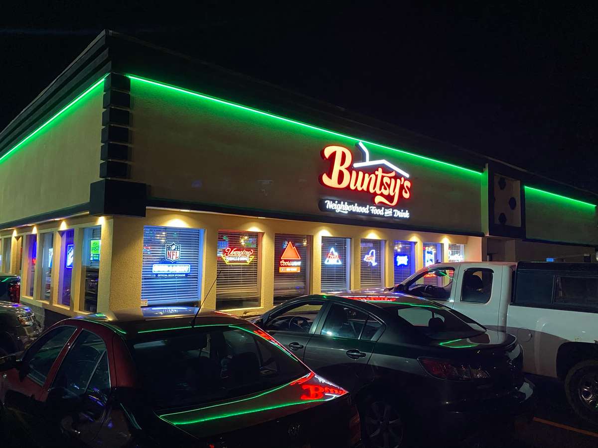 Bunty's Bar and Sports Bar