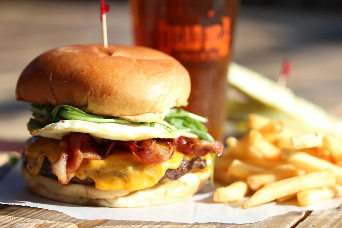 Cheeseburger and fries