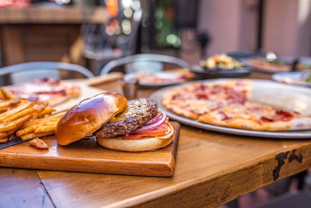 Burger and pizza