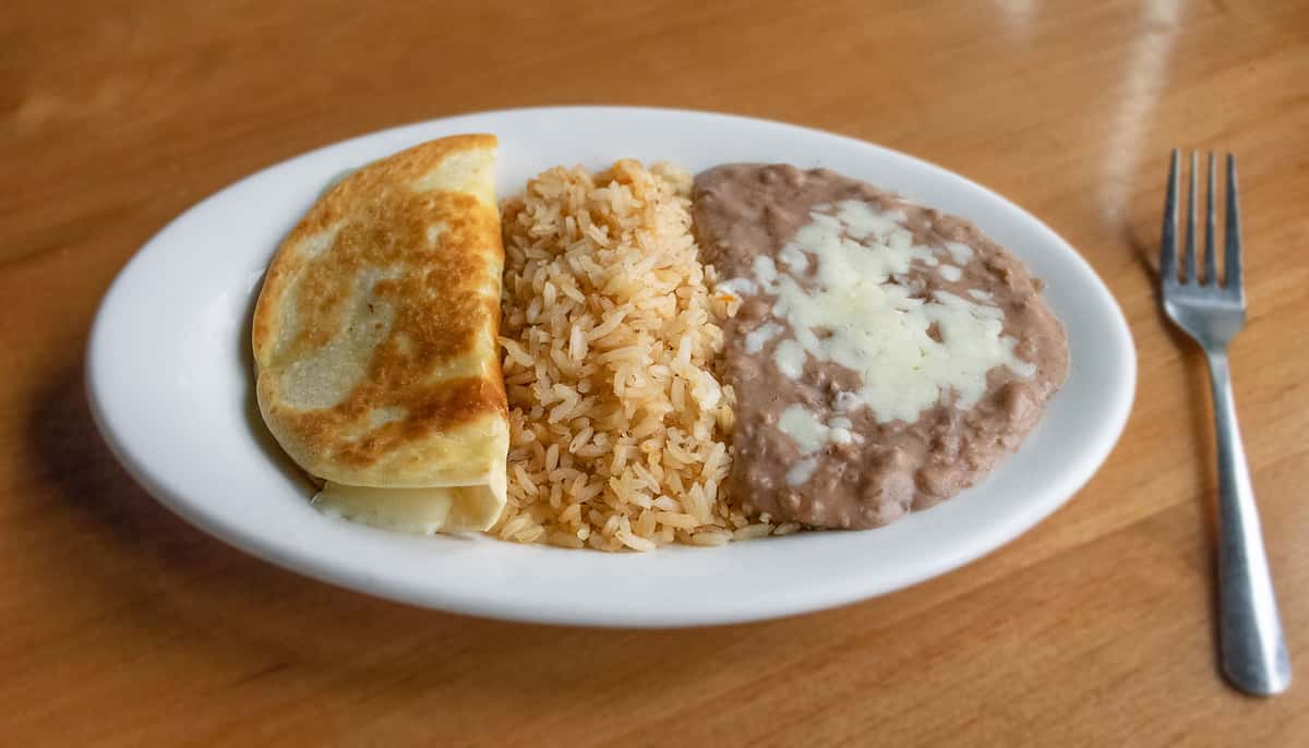 Cheese quesadilla, rice and refried beans. Menu El Tejado Mexican Restaurant in Forsyth, GA