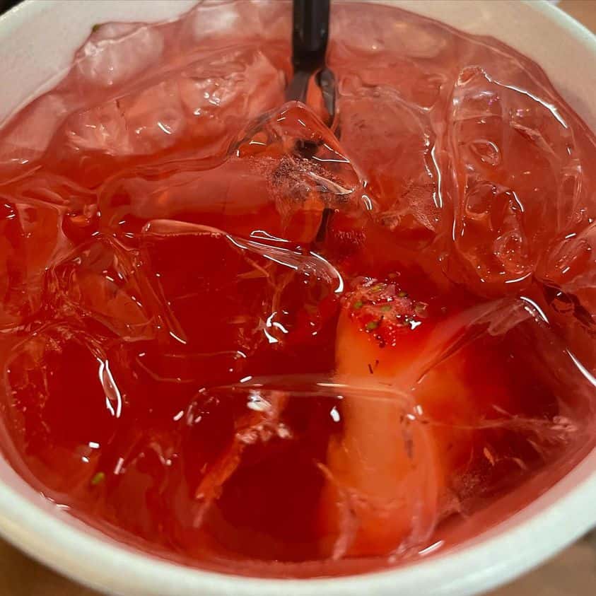 Muva's Strawberry Lemonade Cup
