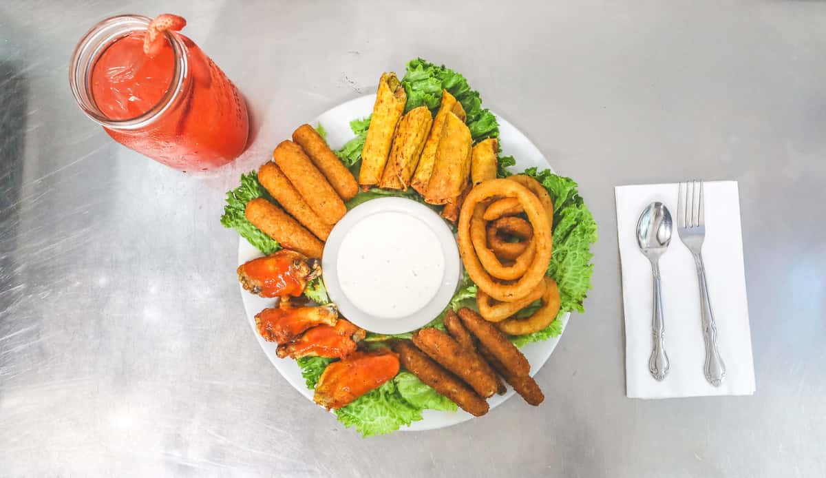 Sampler Platter Menu Beaumont Cafe Country Kitchen American Restaurant in Beaumont, CA