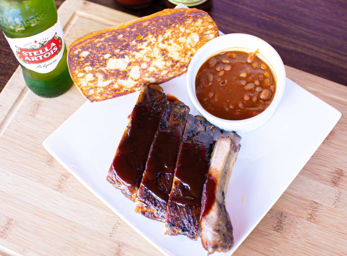 1/2 Lb. Pork Ribs, Texas Toast - Our Menu - 3 Pigs Bar B-Q - Barbecue ...