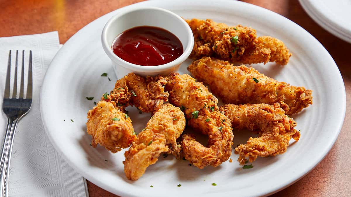 Golden Fingers Dine In Menu Moretti's Pizzeria & Bar Lincoln Park