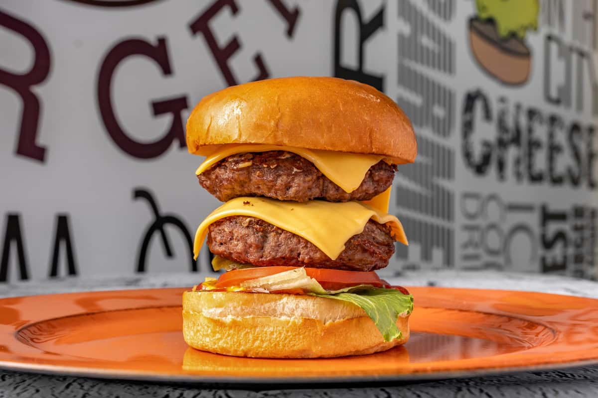 Dbl cheeseburger - Wingette Burger - Chicken Wings Restaurant in