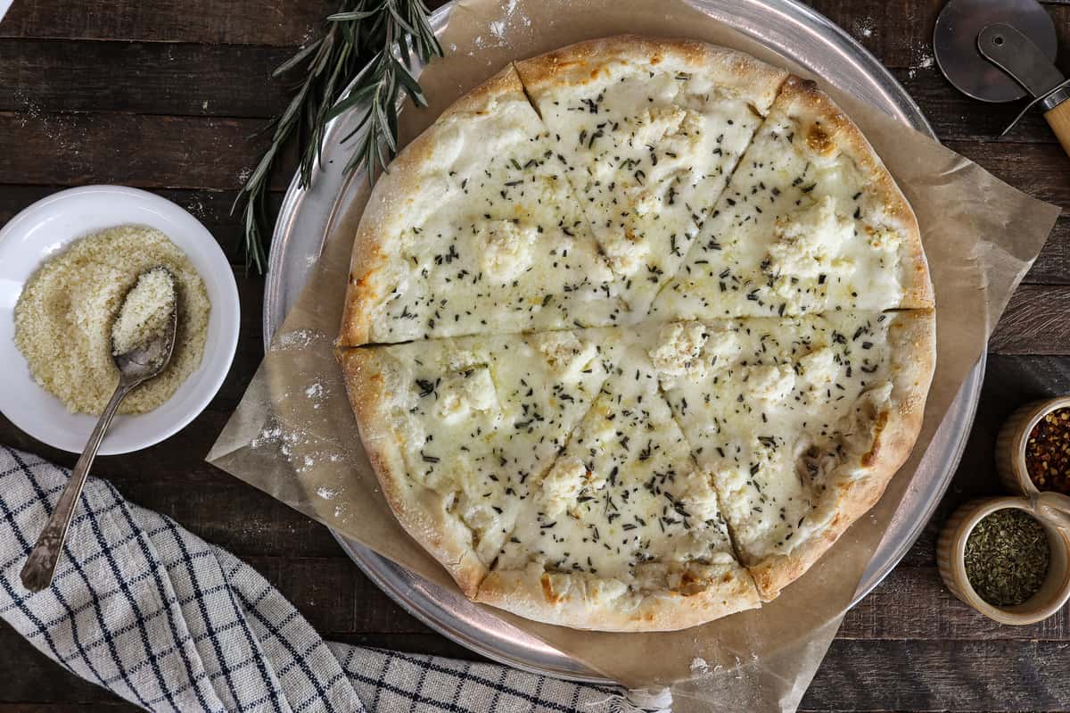 Blanco - Wood Paddle Pizza & Tap
