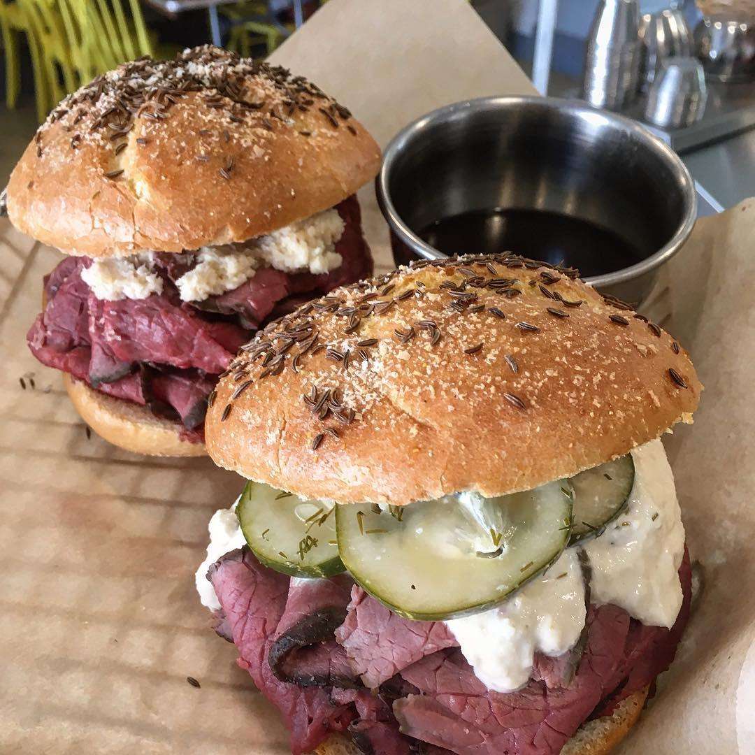 Beef On Weck