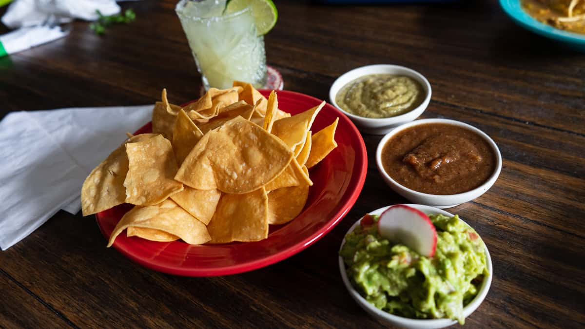 Homemade Chips & Guac