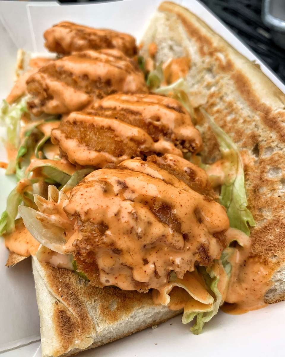 Shrimp-A-Po-Boy-sandwich-smok-haus