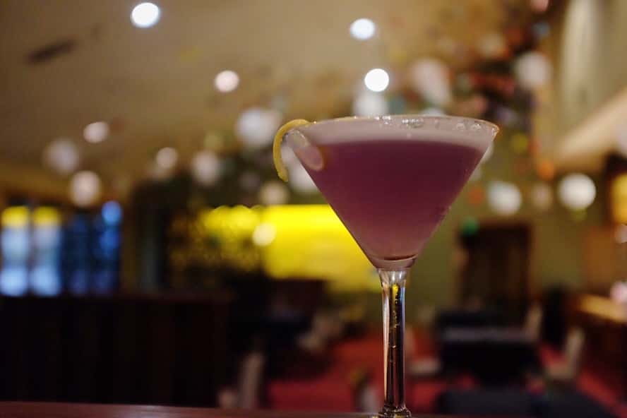 LAVENDER GIN FIZZ