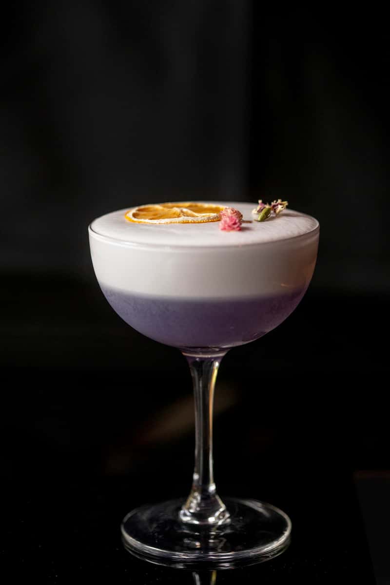 LAVENDER GIN FIZZ