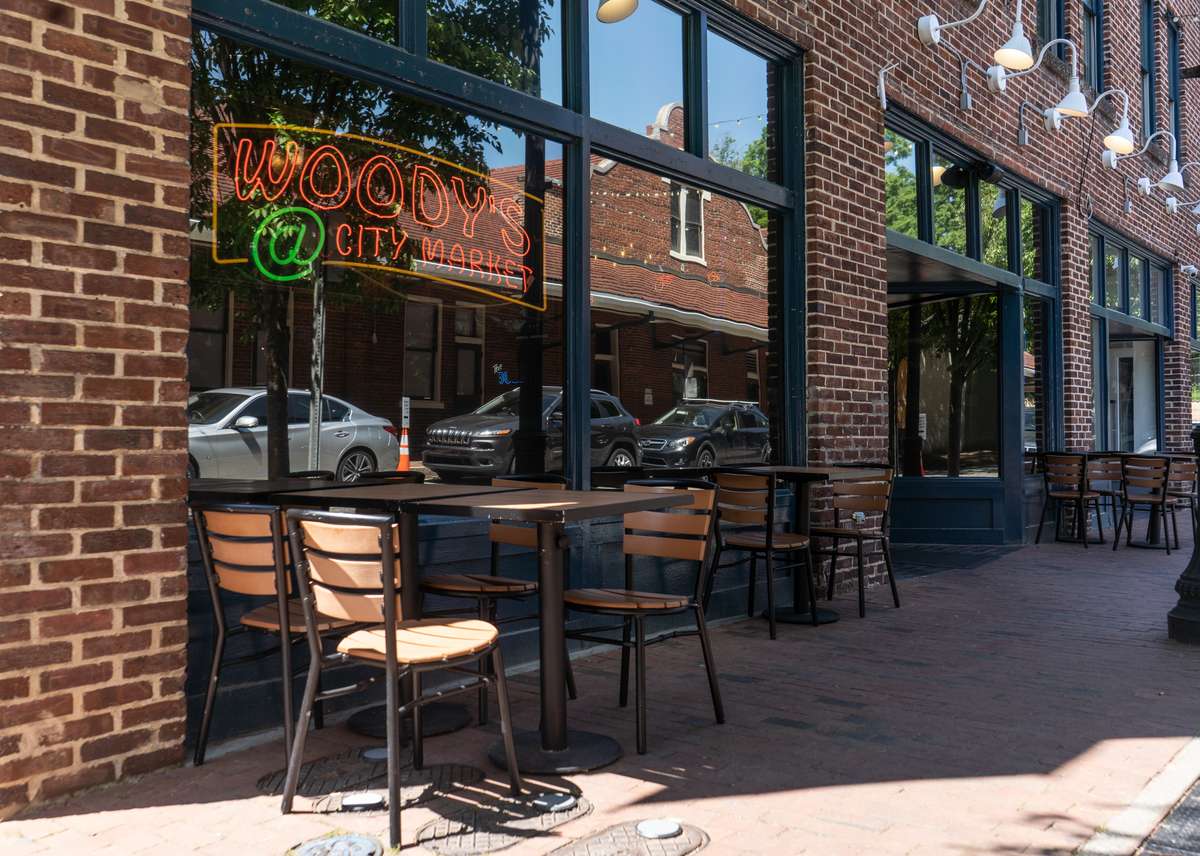 Woody's Raleigh city market location