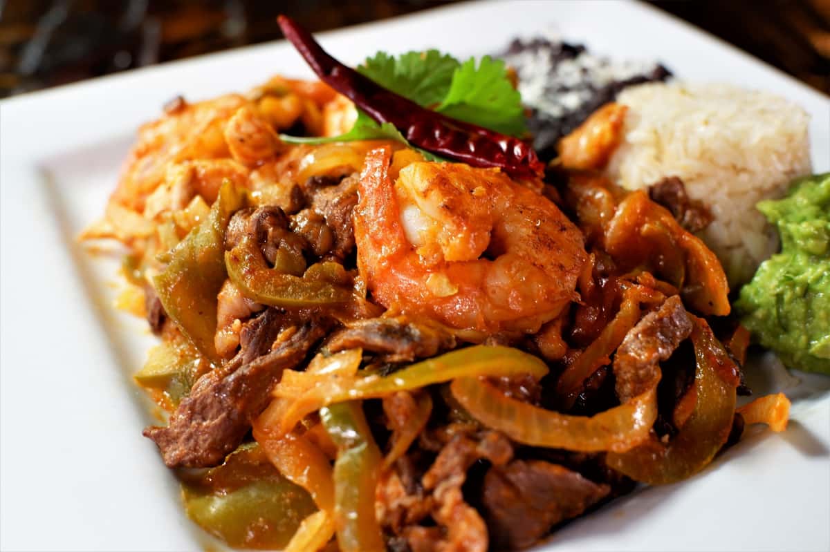 Azteca Fajitas Dinner Zapata Tacos and Tequila Bar Mexican Restaurant in Norcross, GA