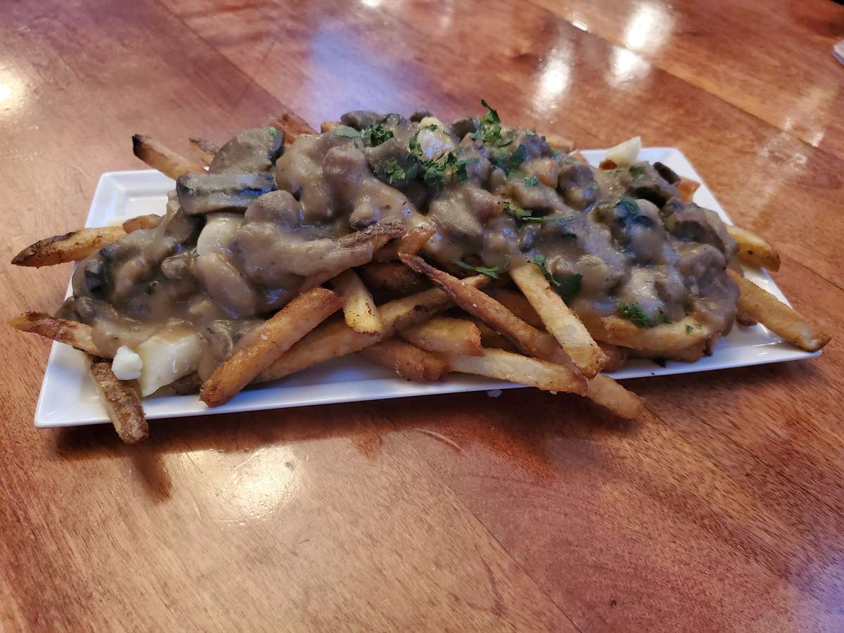 Mushroom Gravy Poutine