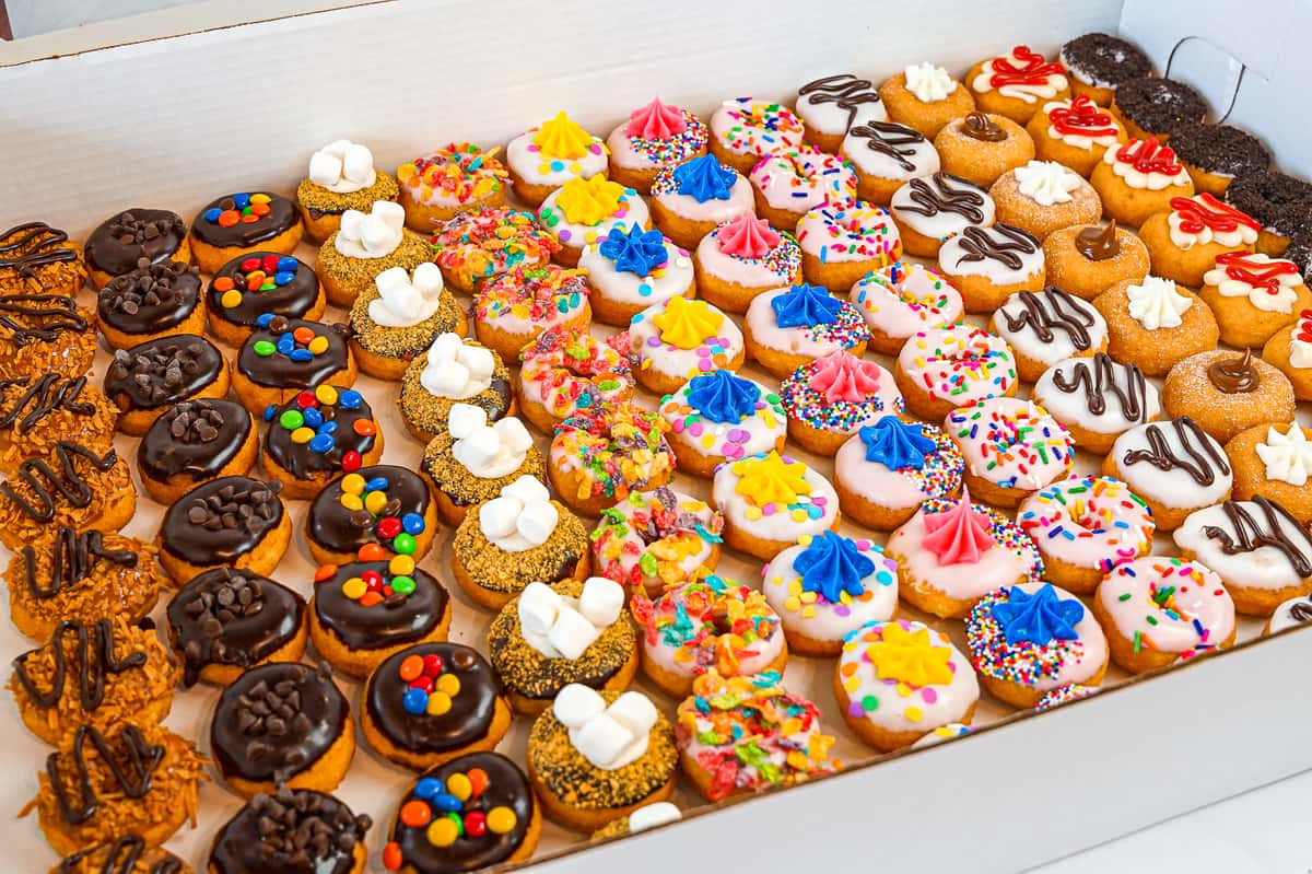 mini donut spread