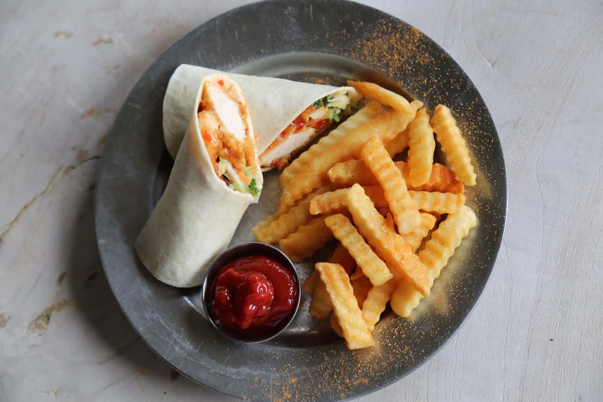 Maxx Wrap Combo Food Wing Maxx Chicken Wings Restaurant in GA