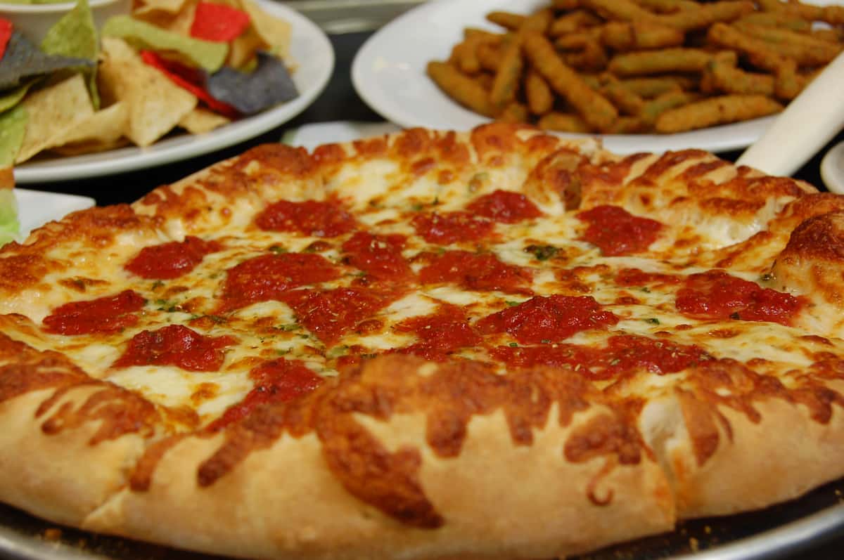 Pepperoni Carry Out Giordano's Bar & Grill of Square PA