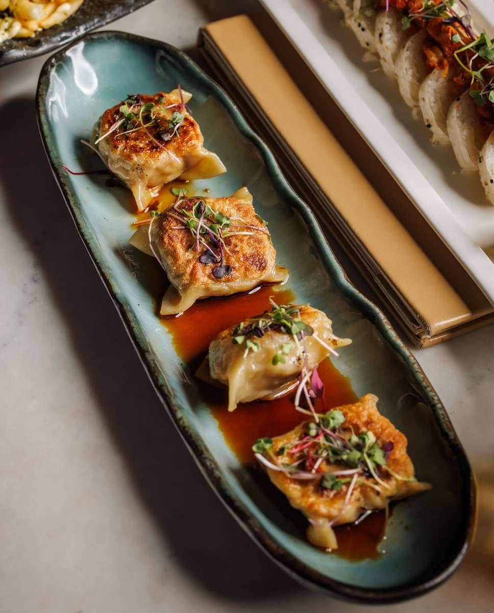 ダイアモンド　千鶴　PR + Chicken & Truffle Dumplings - KĀI | Asian Fusion Restaurant in