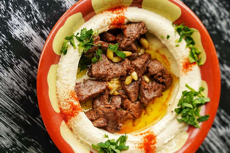 Hummus with Meat