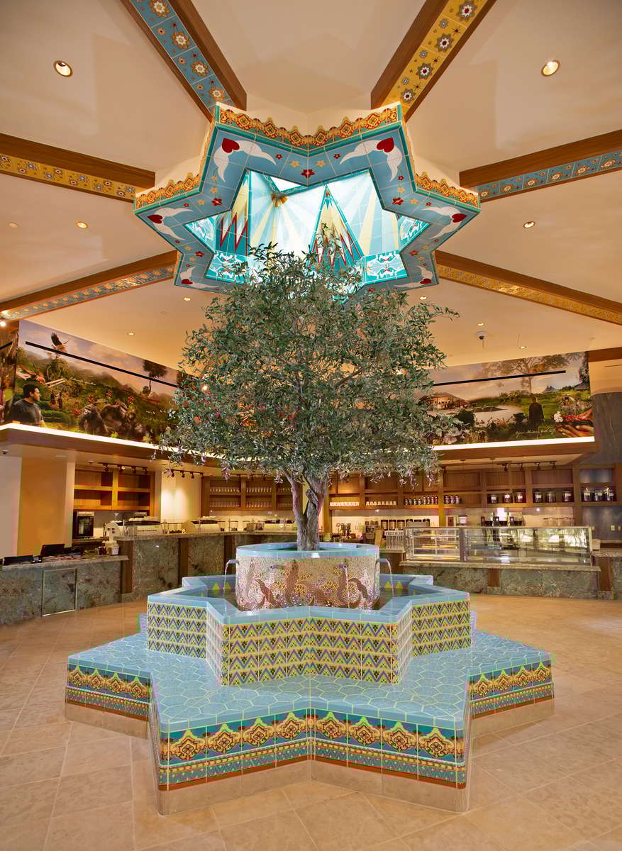 Centerpiece fountain and skylight at Urth Caffe Las Vegas