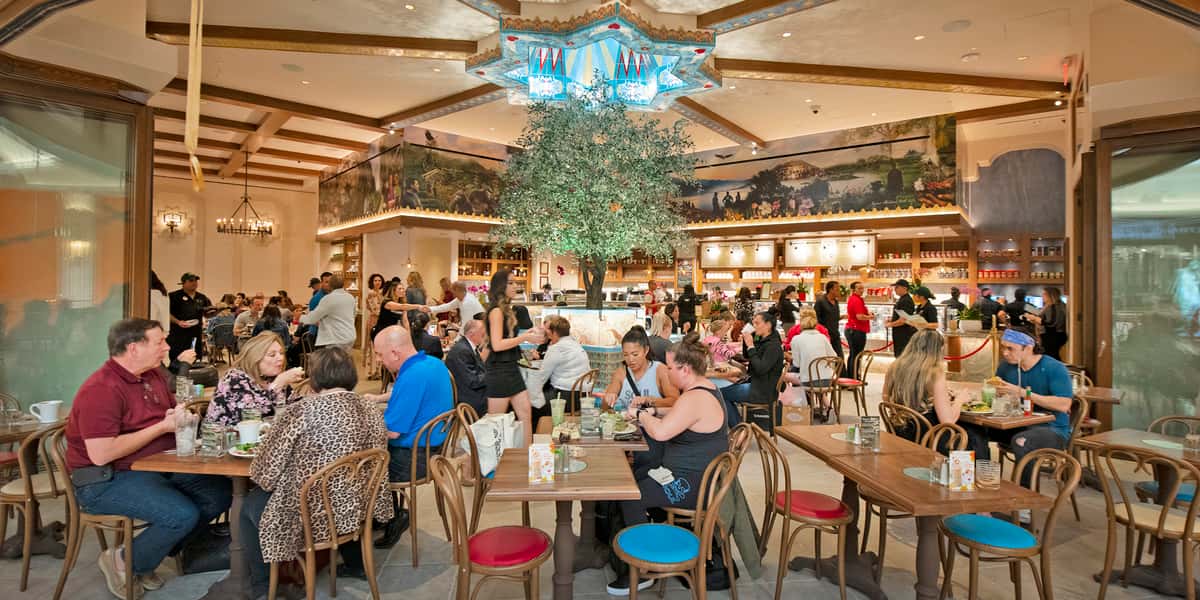 Urth Wynn Las Vegas interior with patrons at tables and order counter