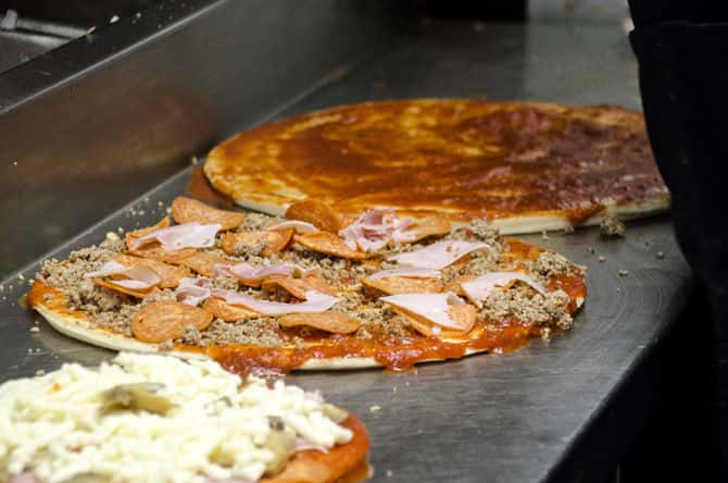 Build Your Own Pizza - Medium