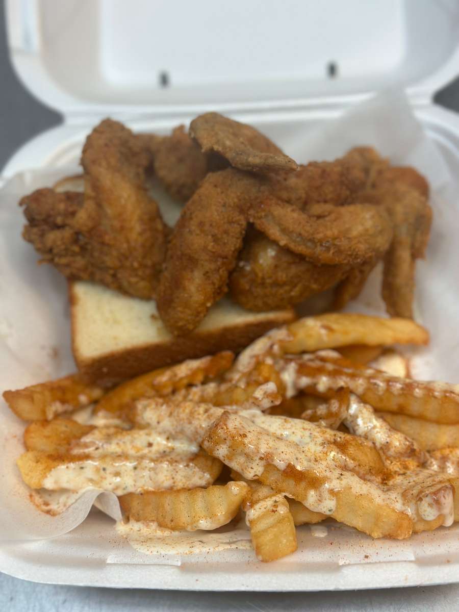 5Pc Whole Wing Combo - Frozen Rooster - Chicken Wings Restaurant