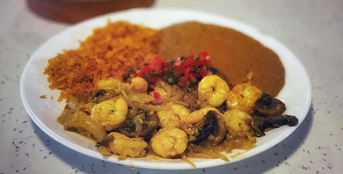 Camarones al Mojo de Ajo