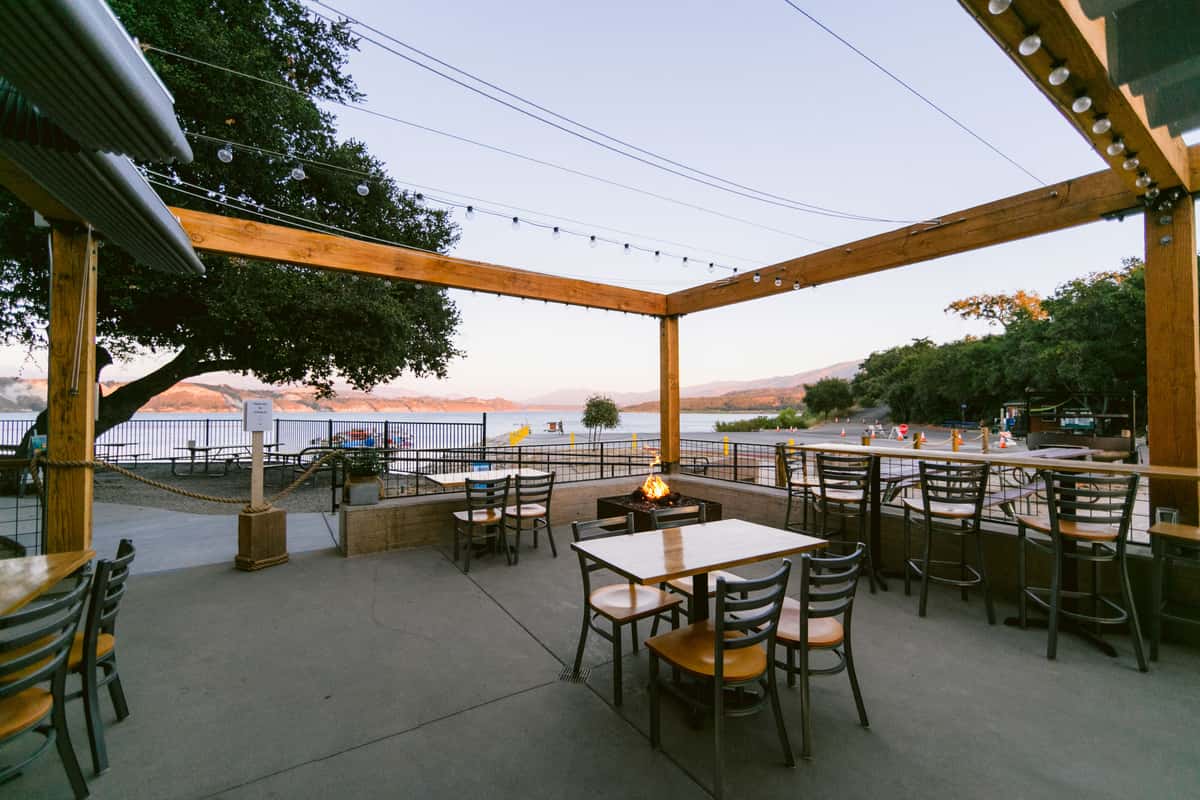 Contact Hook'd Bar & Grill Bar & Grill in Santa Barbara, CA