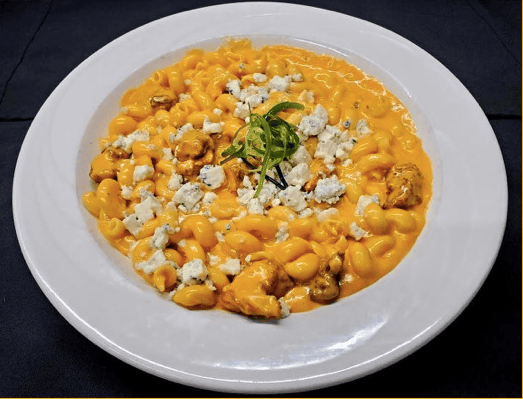 Buffalo Chicken Mac 'N' Cheese