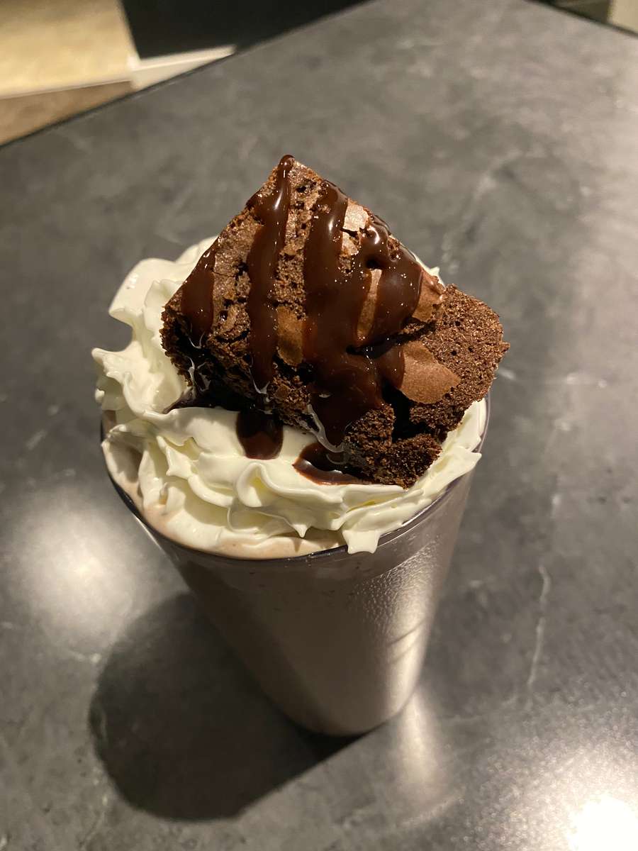 Brownie Sundae