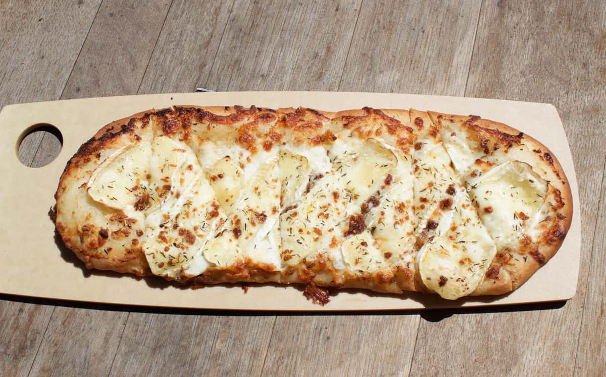 Brie and Roasted Garlic