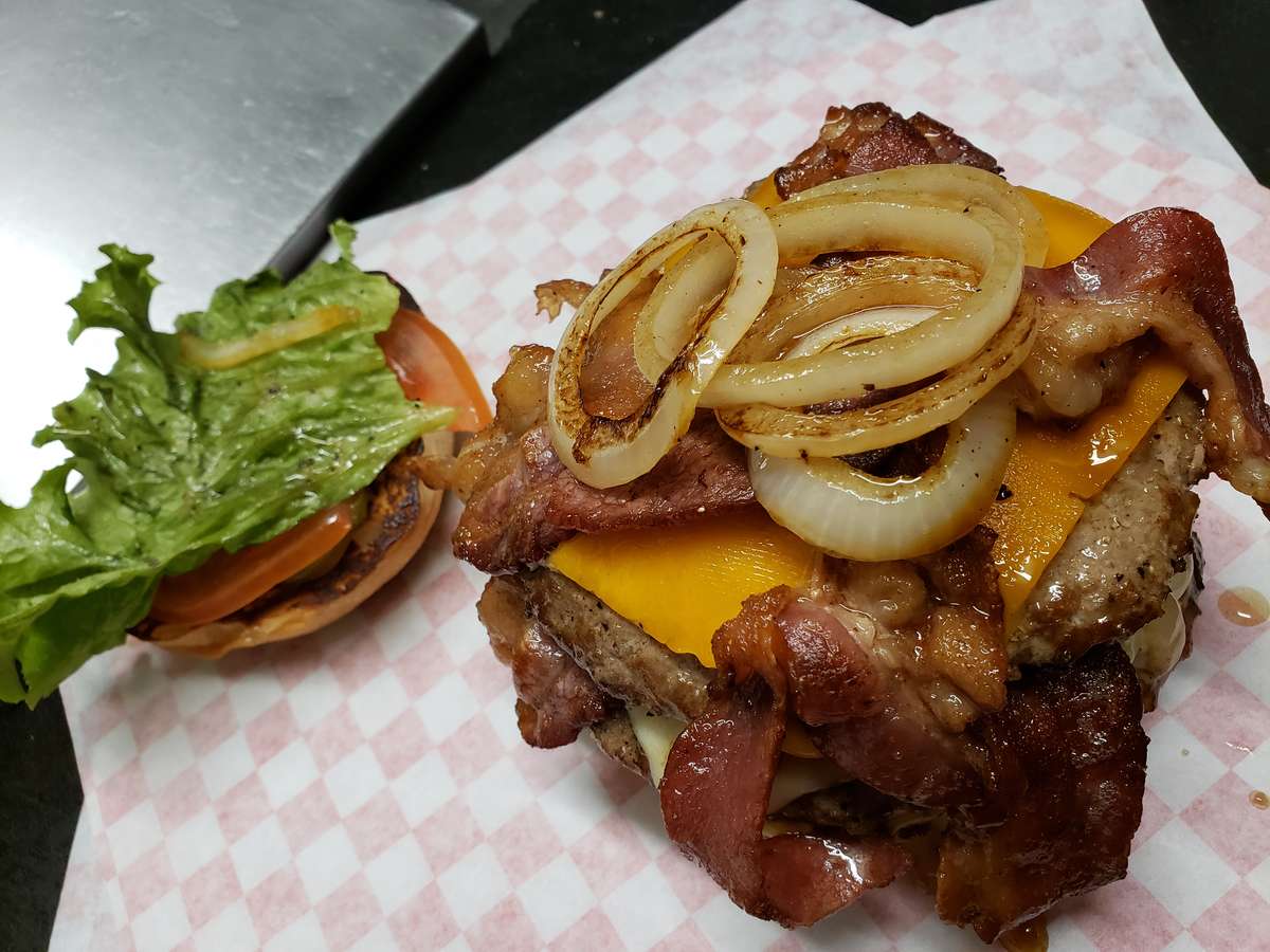 #3- Bacon Cheeseburger