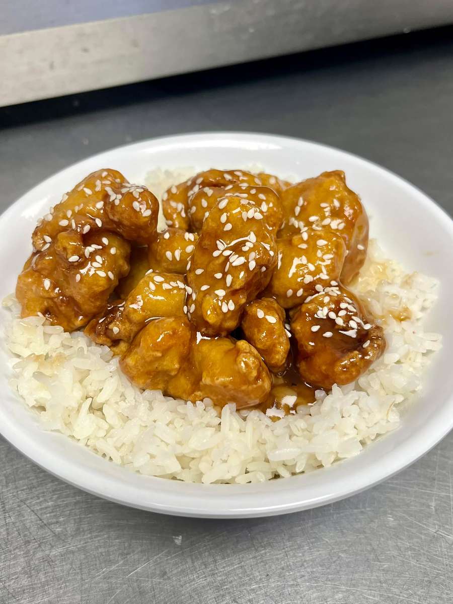 Crunchy Chicken Teriyaki - Mama's Noodle Bar - Asian Restaurant in