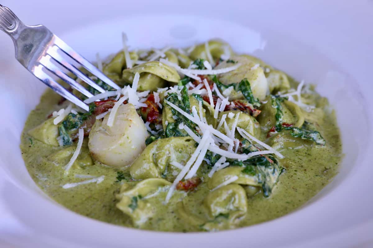 Roasted Scallops & Four Cheese Tortellini