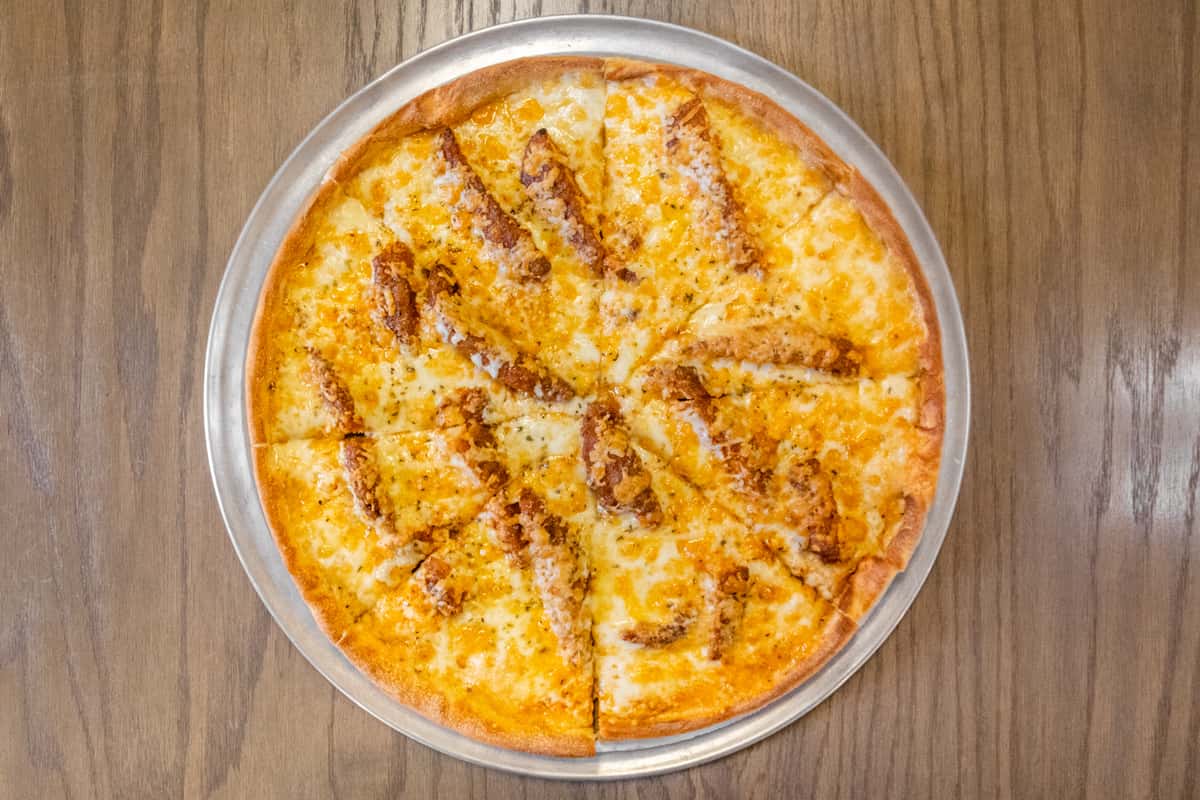 Buffalo Tender Pizza Large