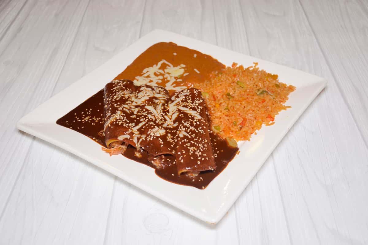Enchiladas de Mole