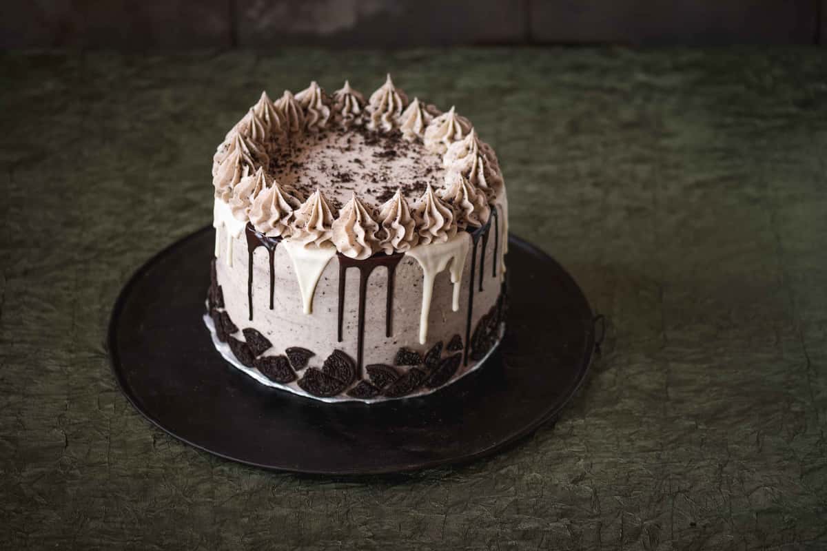 Cookies 'n Cream Cake Cakes NoRA Cupcake Company Cupcake Shop in