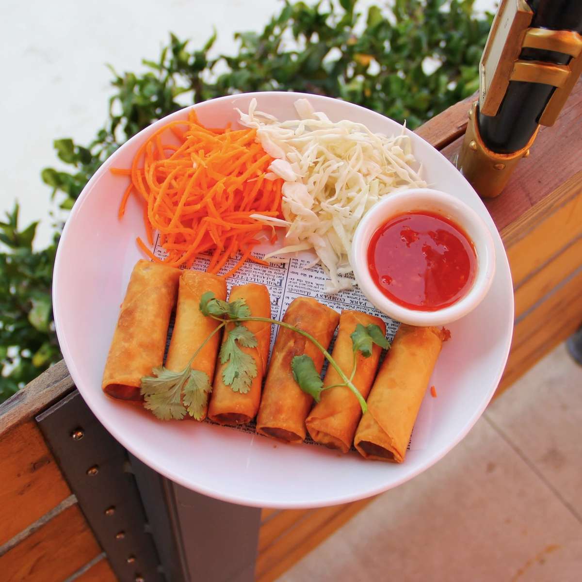 Crispy Egg Rolls (6pcs)
