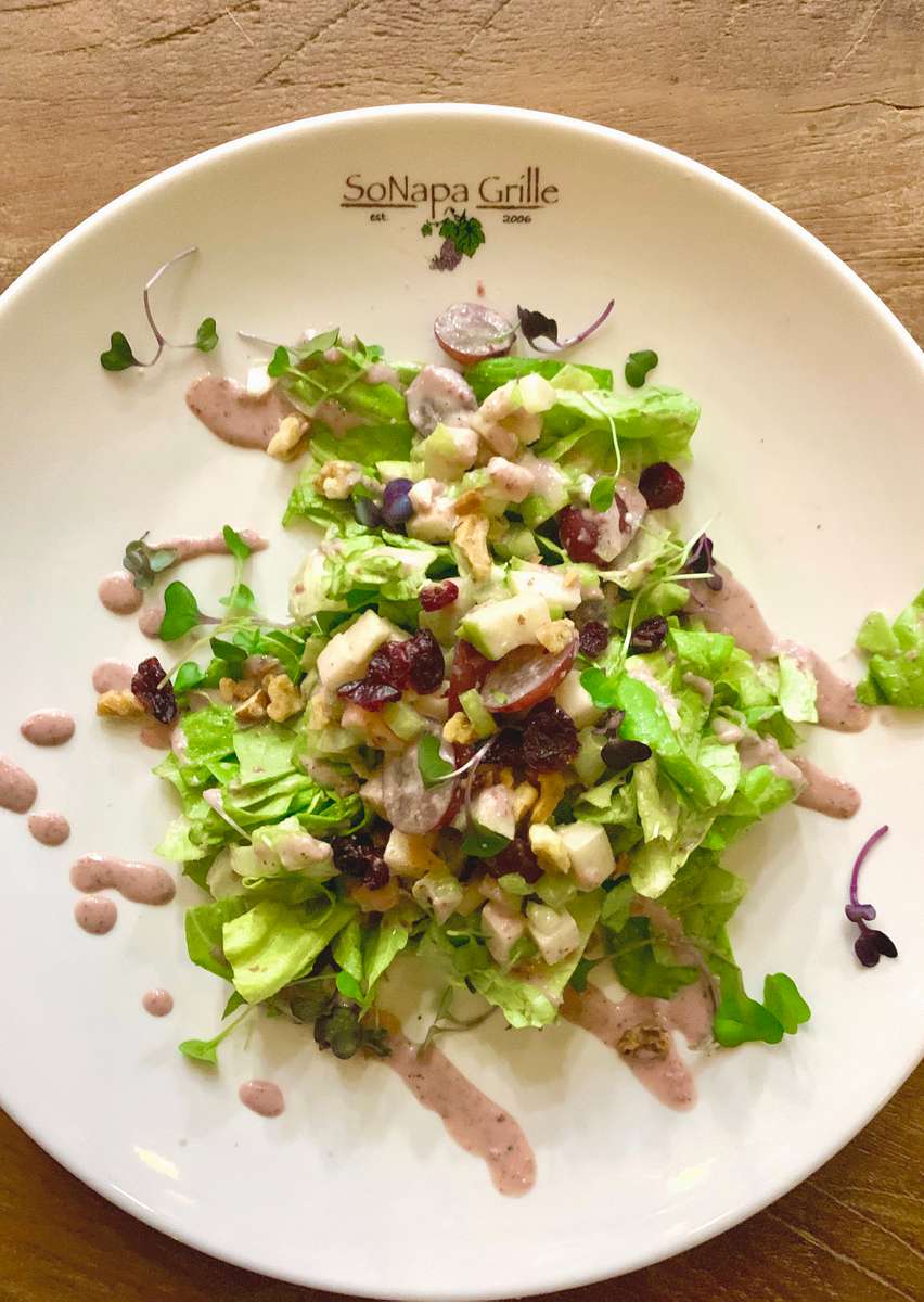 Butter Lettuce & Peach