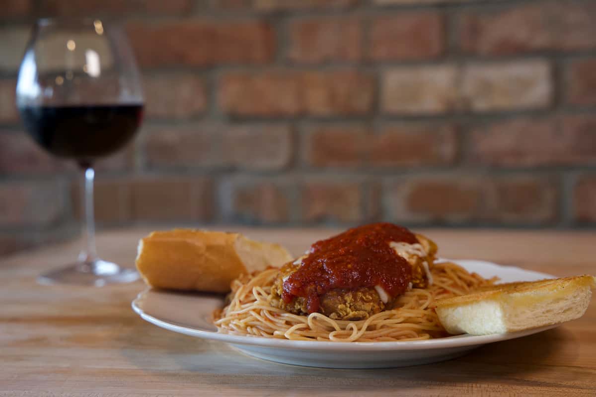 pasta & red wine