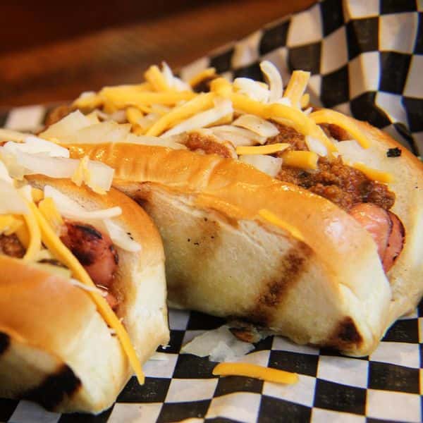 Duelin' Dogs