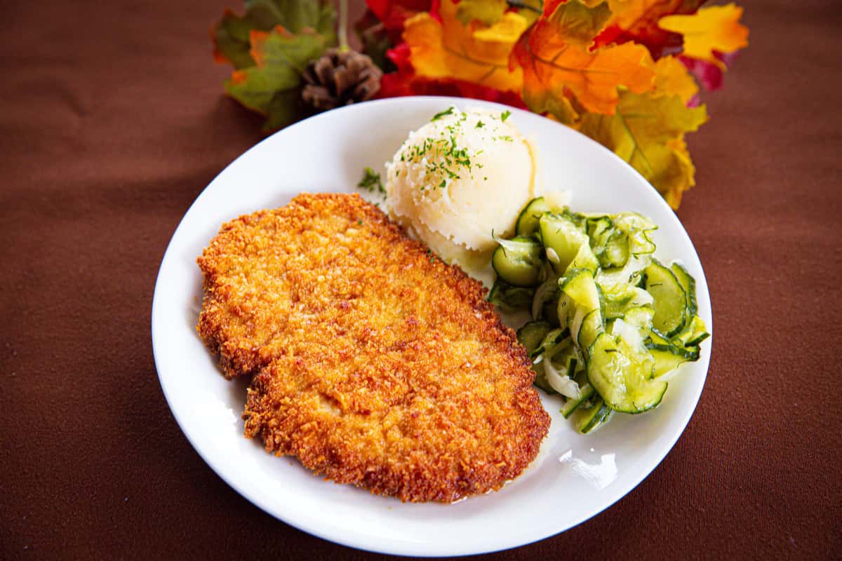 #4 1/2 Bruno's Schnitzel