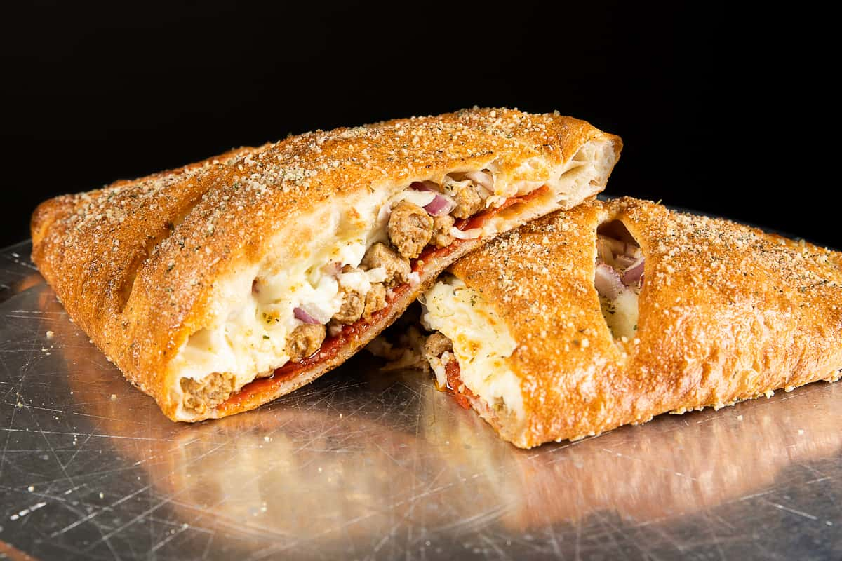 Calzones m sale